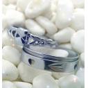 韩国情侣款对戒指环 韩版潮人女男士银色钛钢戒指 生日礼物盒装 潮流指环