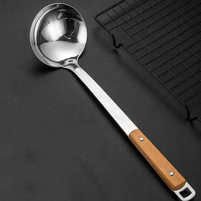木柄2钉加厚不锈钢汤勺  特价数量有限 厨房用具炒菜烹饪铲勺厂家直供六B35-1-2