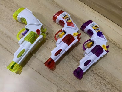 小水枪玩具透明喷水 夏天儿童戏水玩具A2...